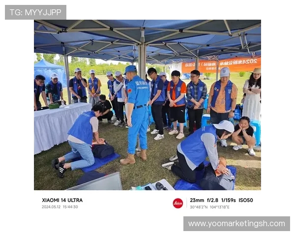 川超内江队临时更换主场 绿色胶板凳意外出圈引发关注