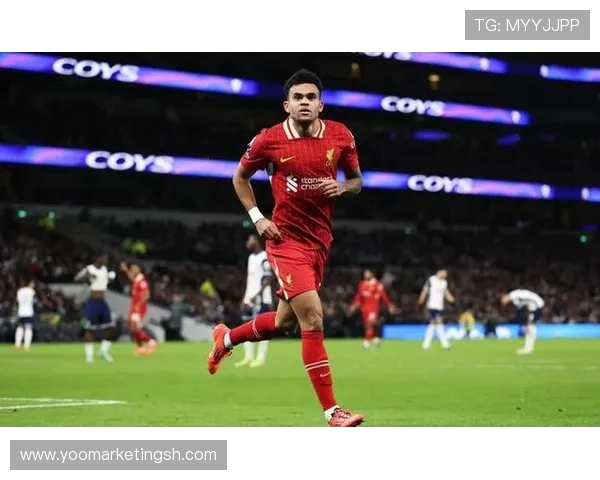 利物浦主场不敌曼联攻守失衡防线漏洞频现球队问题显现