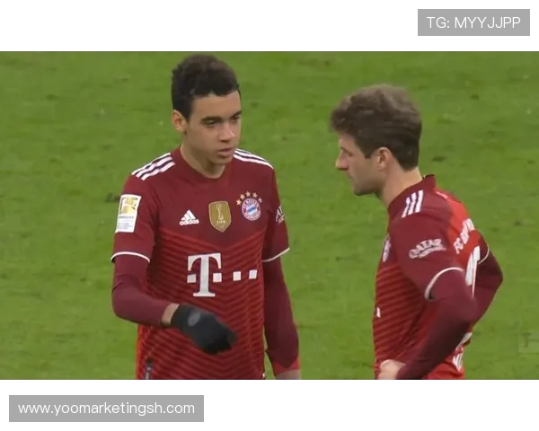 拜仁豪取各项赛事十三连胜成五大联赛唯一全胜之师彰显绝对统治力