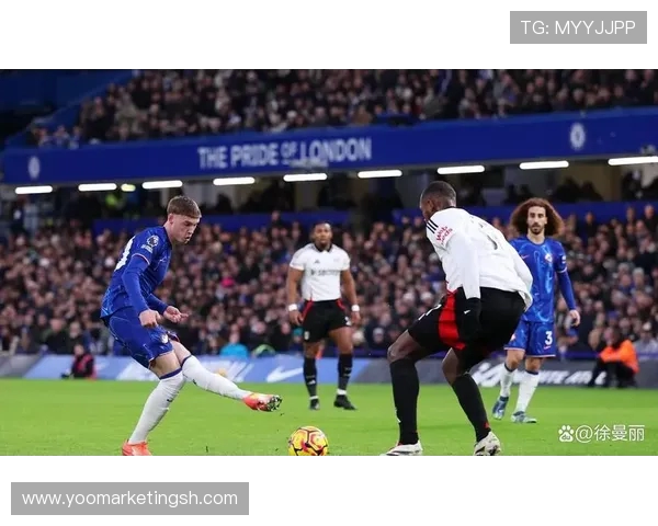 怪人！在利物浦当过客，对阿森纳使坏招，对切尔西惊天吊射